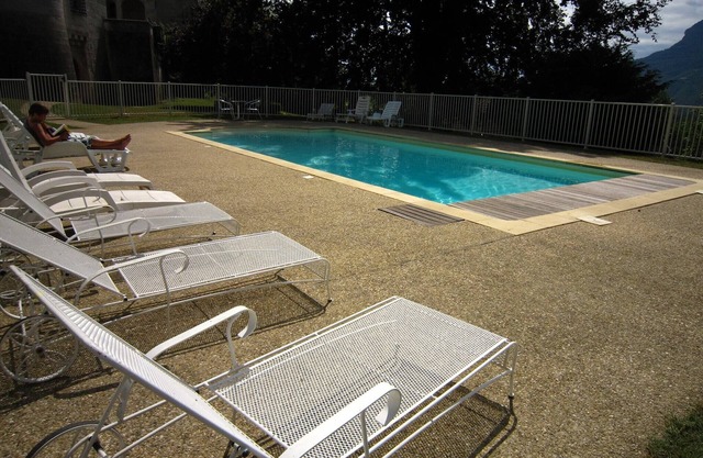 Castle Apartment in France with Pool