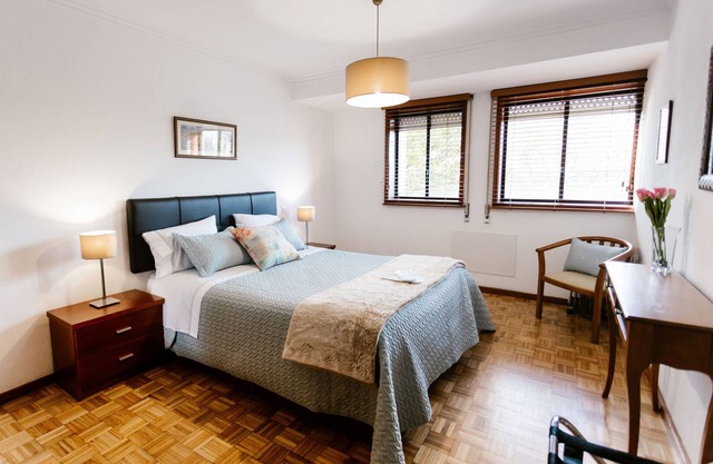 Castle Apartment [City Center]