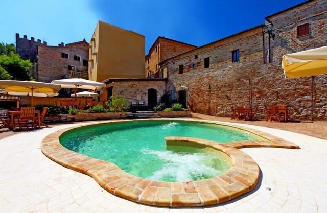 Castle in Old town with sea view&pool - Group holiday Corporate Event