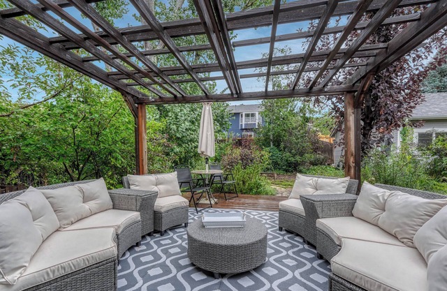 Castle Rock Retreat Family Getaway w/Game Room