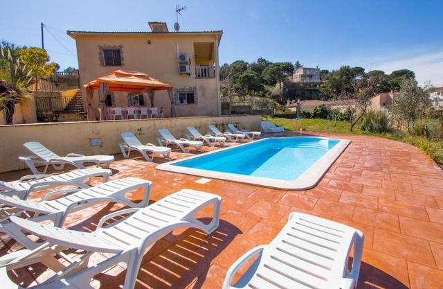 Catalunya Casas Lovely Lazy days at Lloret de Mar with private pool