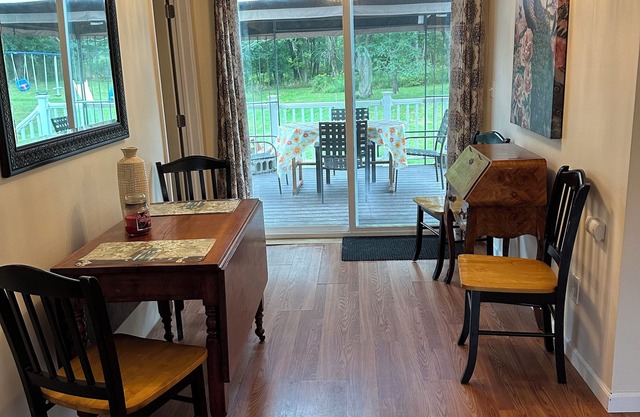 Catskill Mountain House private 5 acre backyard,nGolf, Ski, Hike, Boating, Fish