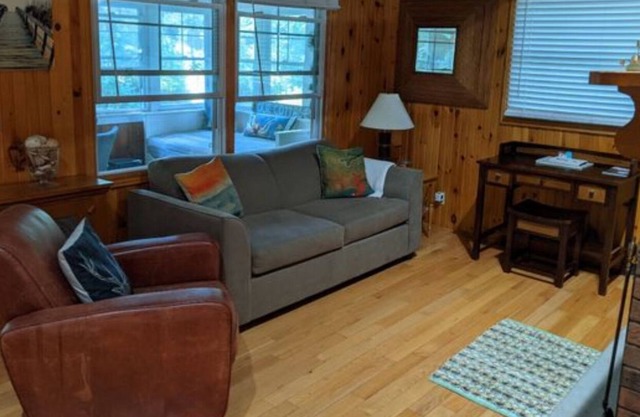 Cedar Bay Cottage ~ 4 Season