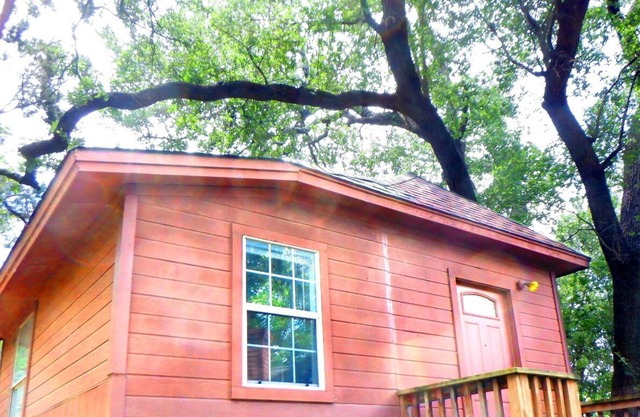 Cedar Cottage, Cozy Getaway Only 10 Mins To Austin