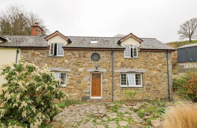 Cefn Cottage