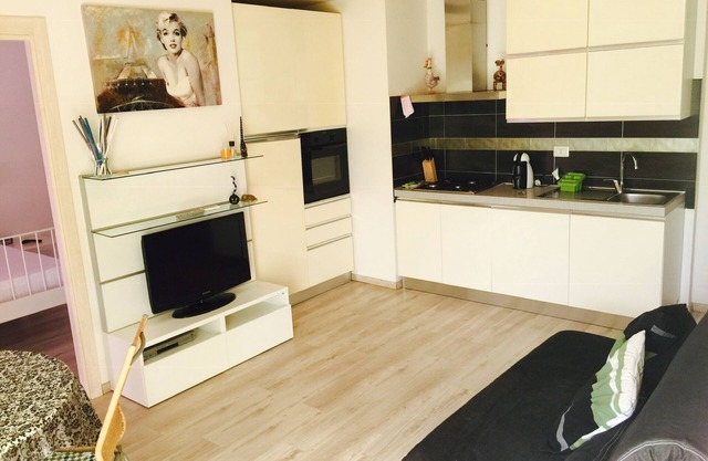 Central apartment 500 meters from the sea