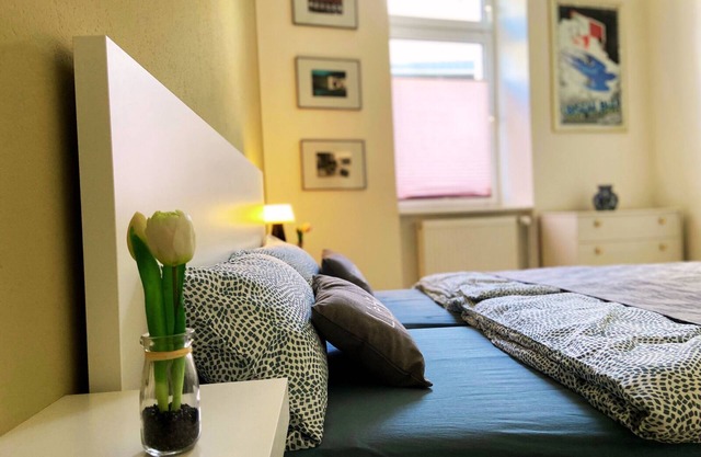 Central, bright + cozy vacation apartment (64 sqm) on the ground floor of an old detached house