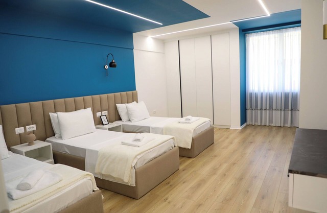 Central Continental Apartment (Duplex)