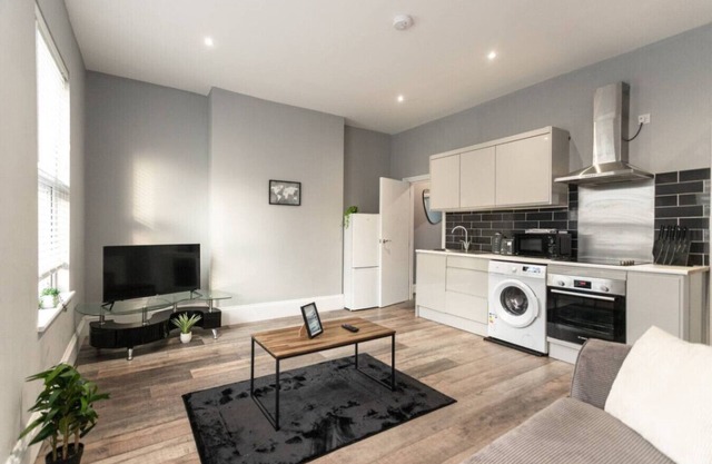 Central Location*Contractors*Long Stay Discounts
