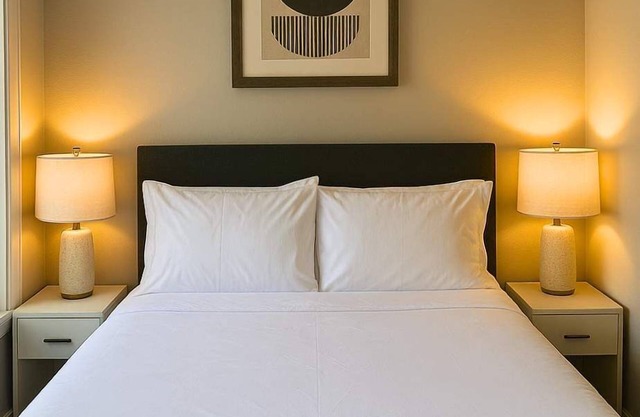 Central Philly Spot | 2BD Apt | 4 Inviting Beds