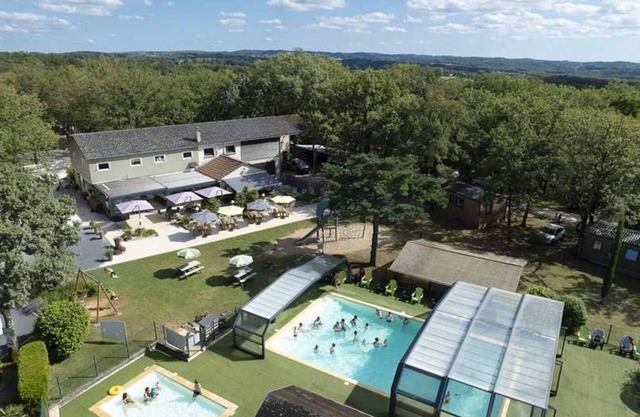 Chalet 4 étoiles - Parc aquatique - eeccaa