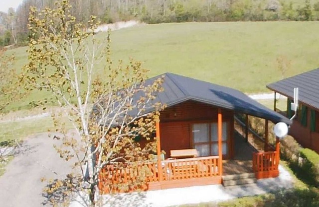 Chalet 4 étoiles - Piscine - efa00d