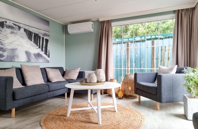 Chalet BG03 direct achter de duinen!