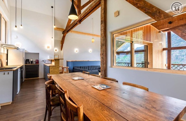 Chalet DES Ambrunes - Queige