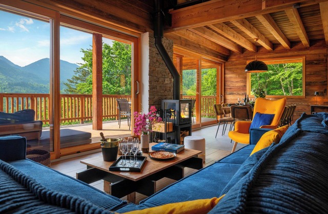 Chalet Emeraude des Alpes - peaceful break in the mountains - OVO Network
