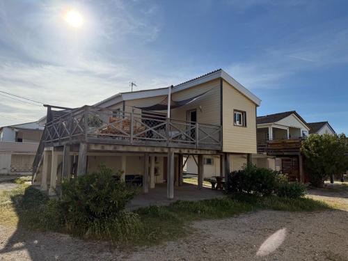 CHALET GRUISSAN 10 Places 4 Chambres CONFORT & VUE sur MER