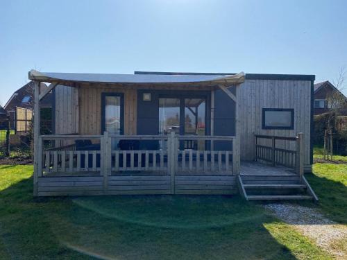 Chalet in Friesland near Alde Feanen Park