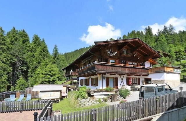 Chalet in Hochfügen near Ski Slopes