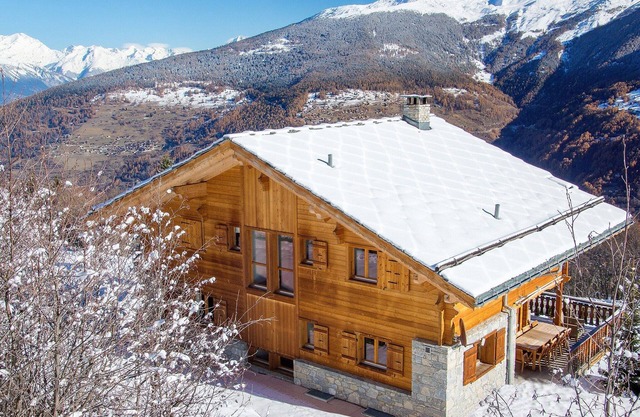 Chalet in Les Collons near Ski Slope