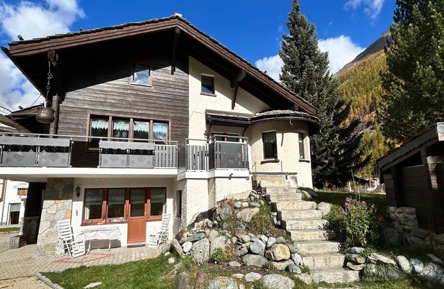 Chalet in Saas Fee near Ski Slopes