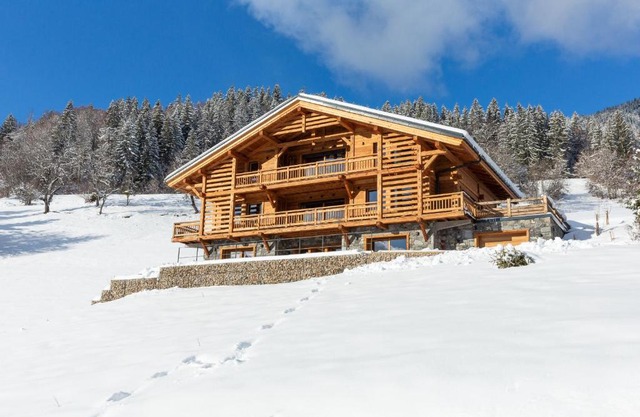 CHALET LA MANIGODINE Piscine 18-24 pers