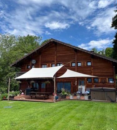 Chalet Le Pery