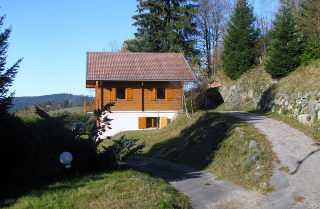 CHALET LES ECUREUILS QUIET BEAUTIFUL VIEW 3 kms from GERARDMER fiber connection 2 bathrooms