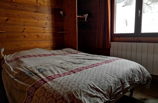 Chalet les Mouflons - Le Refuge (12 people) ideal for ski holidays