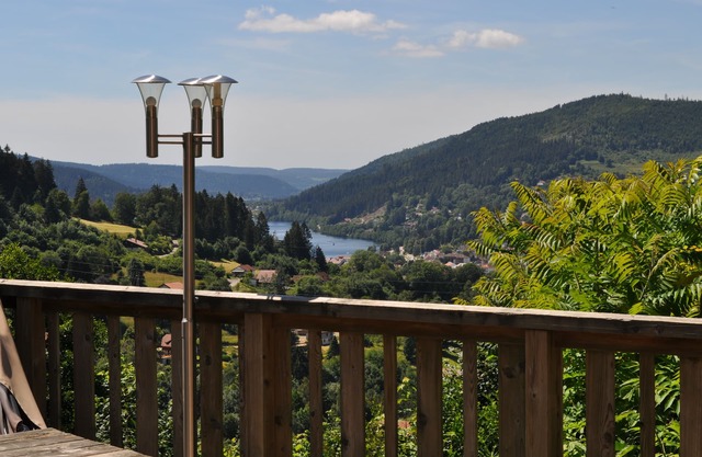 Chalet Modus, beautiful lake view, spa, sauna, wifi