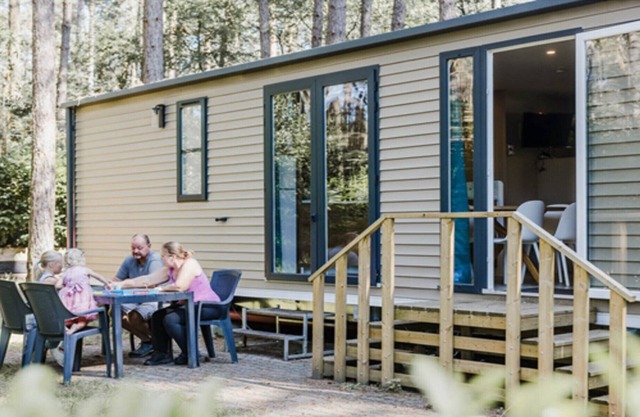 Chalet near Antwerp with Nature Trails