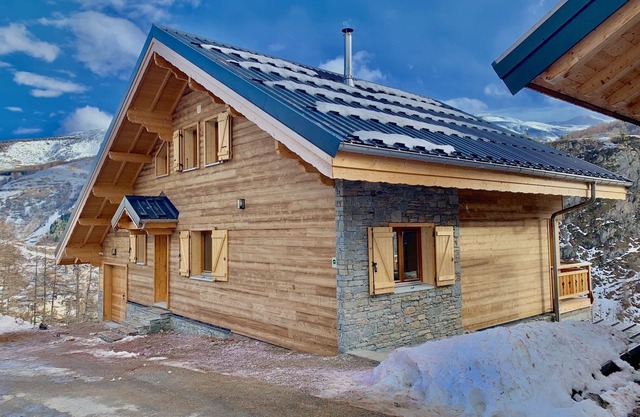 Chalet new Valloire Savoie France