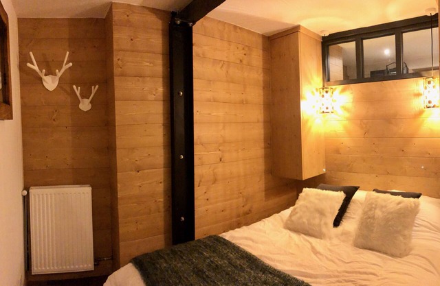 Chalet overlooking Lake Tignes