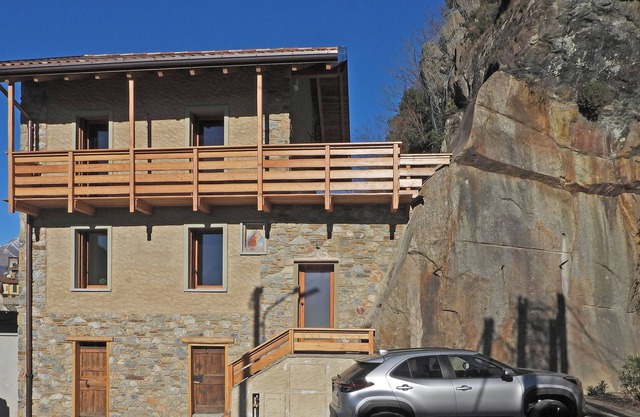 Chalet Scalotta - live the nature - with swimming pool, lake and mountains view