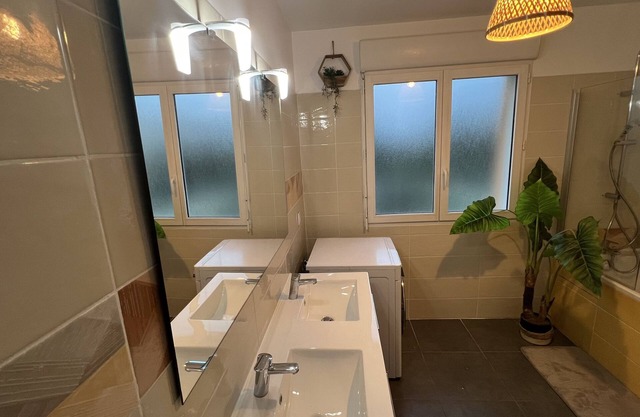 Chambre Agréable en Location Saisonnière Chez un Particulier à 25min de Paris