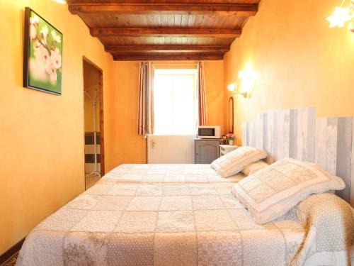 Chambre cosy dans maison historique avec parc et accueil chevaux - FR-1-583-256