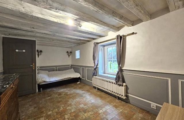 Chambre d'Hote sleeps 3 with pool and fully equipped kitchen Le Mans/Circuit 24 H