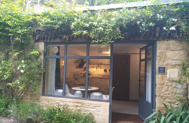 CHAMBRE du SABOTIER - Semi-troglodytic studio - Swimming/canoeing/biking 100 m'away