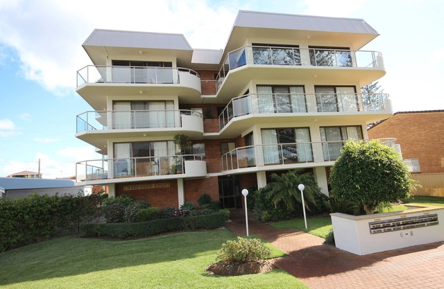 Champagne Court - Great location