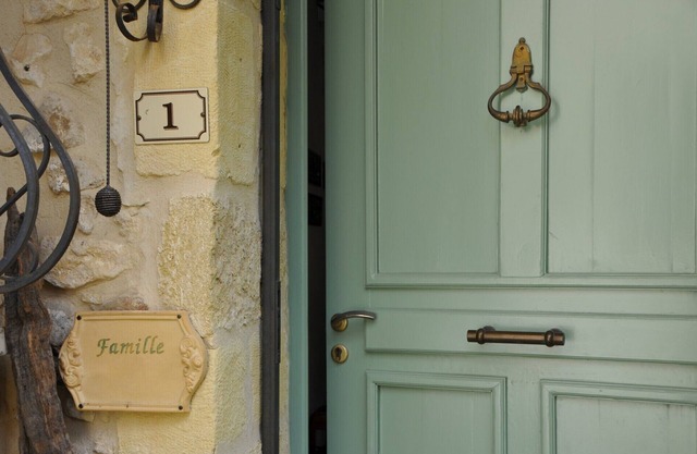 Characterful stone house in La Capelle (Uzès)