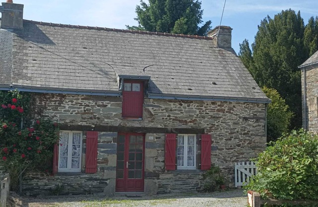 Character house two minutes from La Gacilly