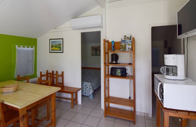 Chardonneret - Village de 10 gîtes, style chalets en pin