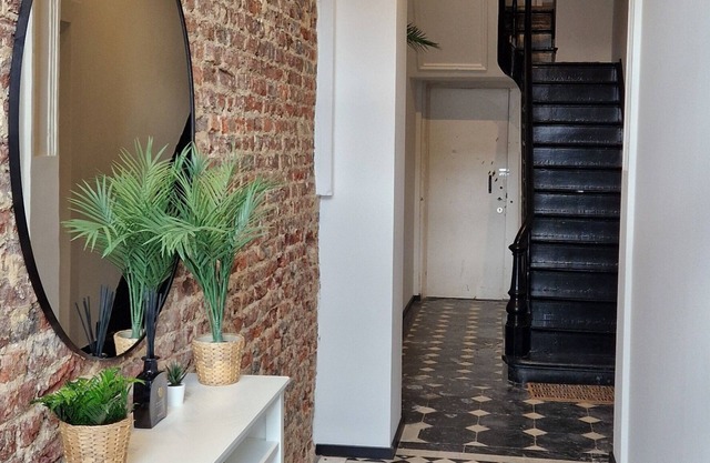 Charleroi Cozy Home