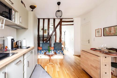 Charmant studio cosy au cœur du Village Ramey Montmartre Métro 12