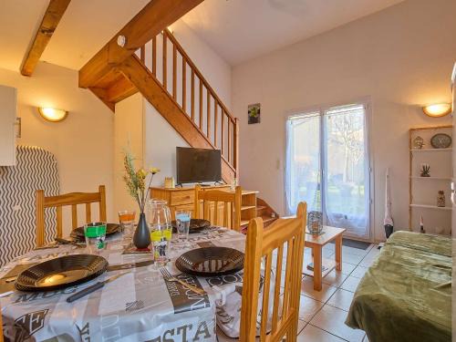 Charmant T2 avec Jardin à Barbotan - FR-1-841-25