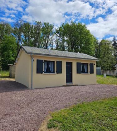 Charmante maison avec parc boisé
