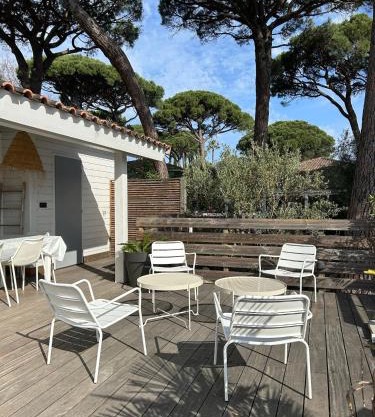 Charmante maison californienne - jacuzzi - piscine dans le domaine - Golfe de St Tropez - 6-8 personnes