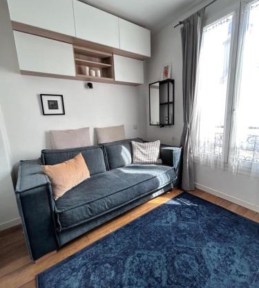 Charmante studette Paris 5e