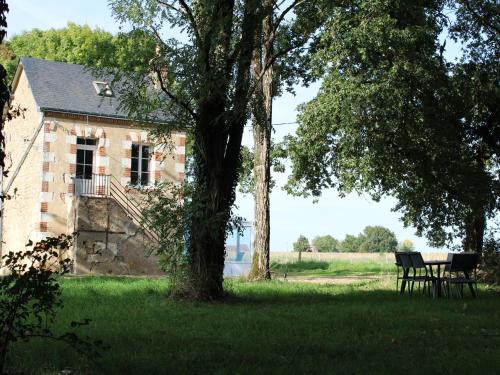 Charme champêtre entre Le Mans et Tours, maison rénovée en pleine nature - FR-1-410-480