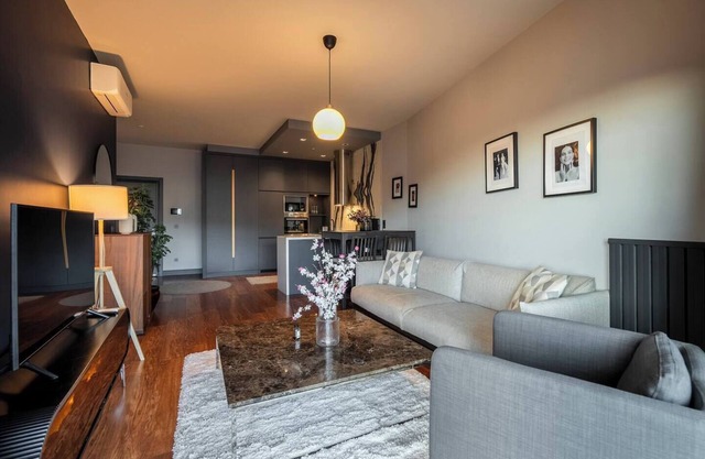 Charming 1-bedroom apartment with WiFi, AC in lovely Istanbul TAKSIM
