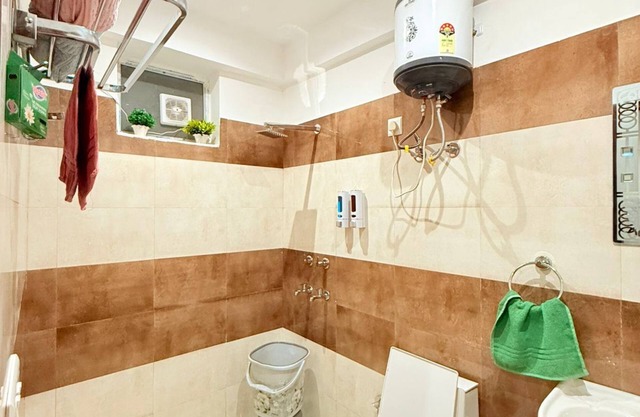 Charming 1-bedroom apartment with WiFi, AC in wonderful Zirakpur